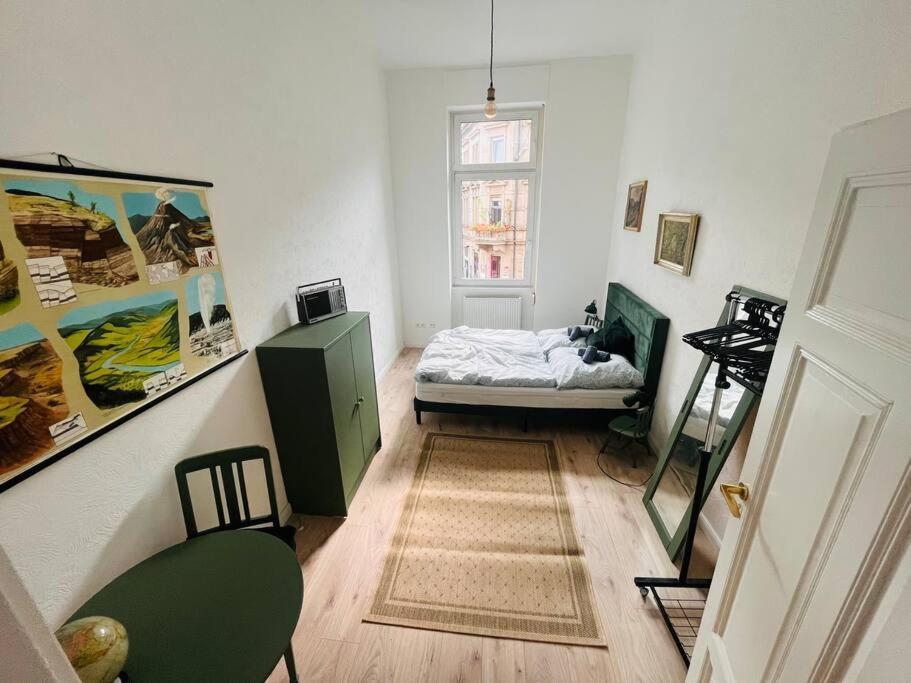 Kuenstlerisches Apartment คาร์ลสรูเฮอ ภายนอก รูปภาพ
